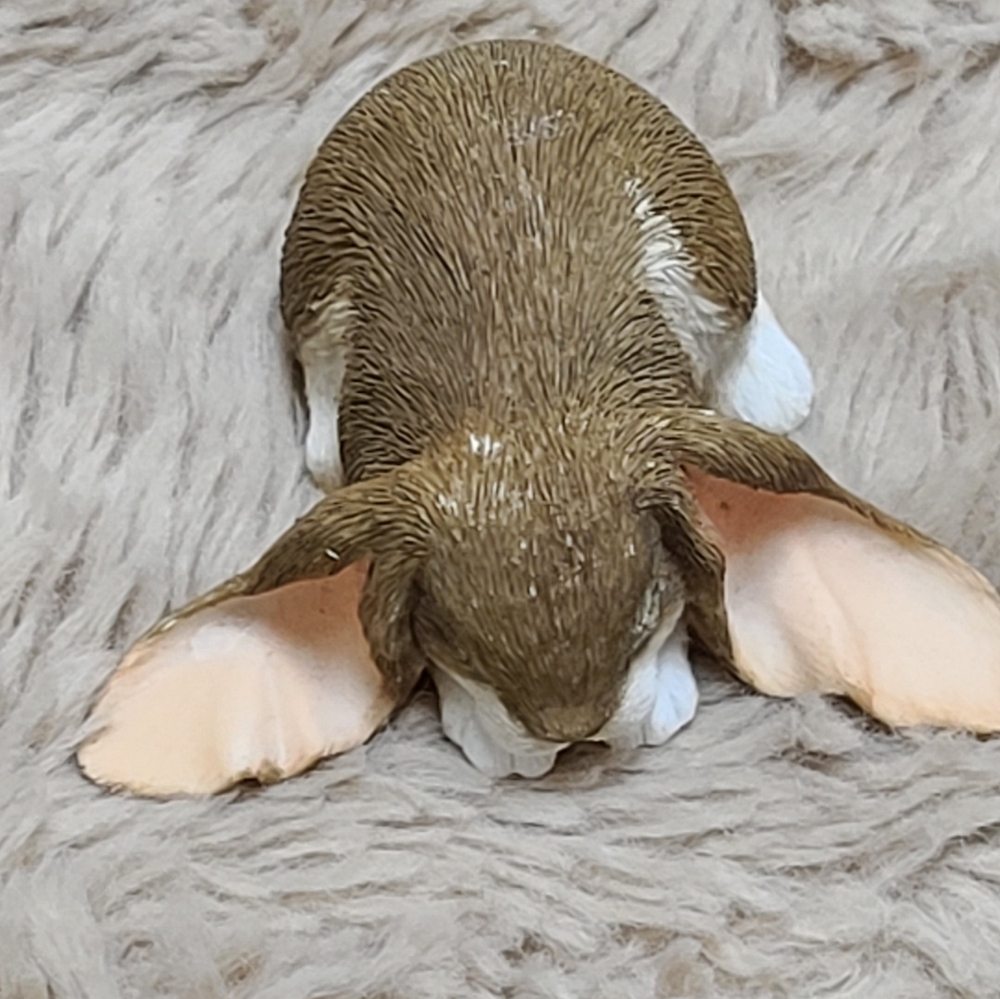 Sherratt & Simpson Brown and Cream Small Pet Bunny Figurine - Picture 9 of 10